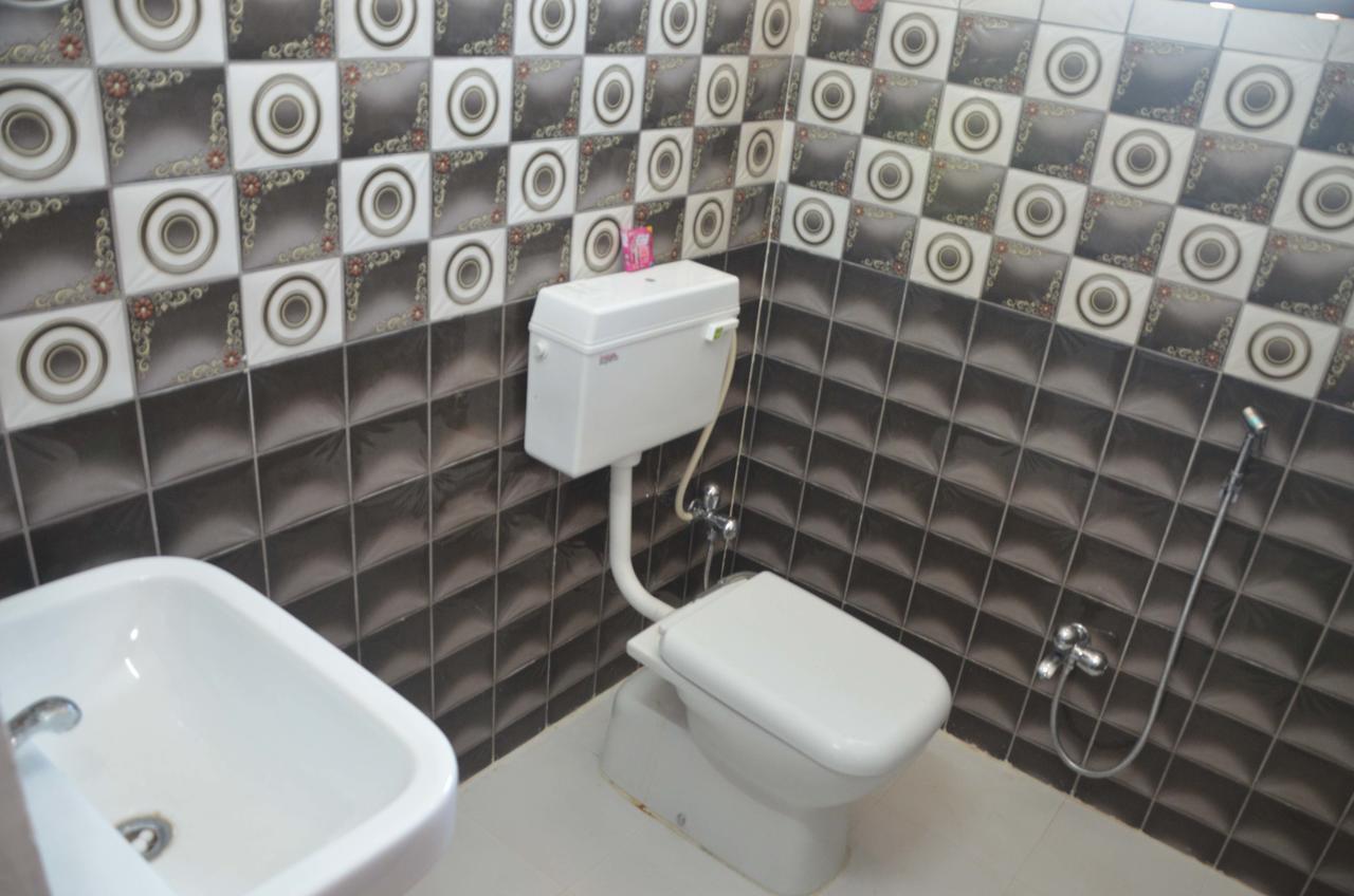 גאיה Hotel Pyara Palace חדר תמונה